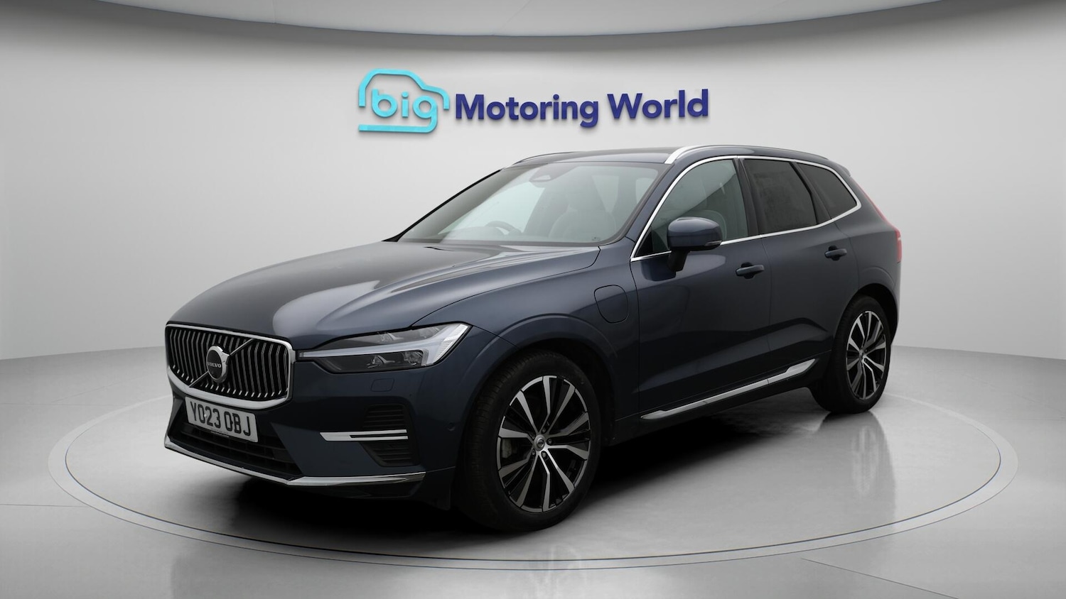 Used Volvo XC60 2023 for sale - 76561705: Photo 4