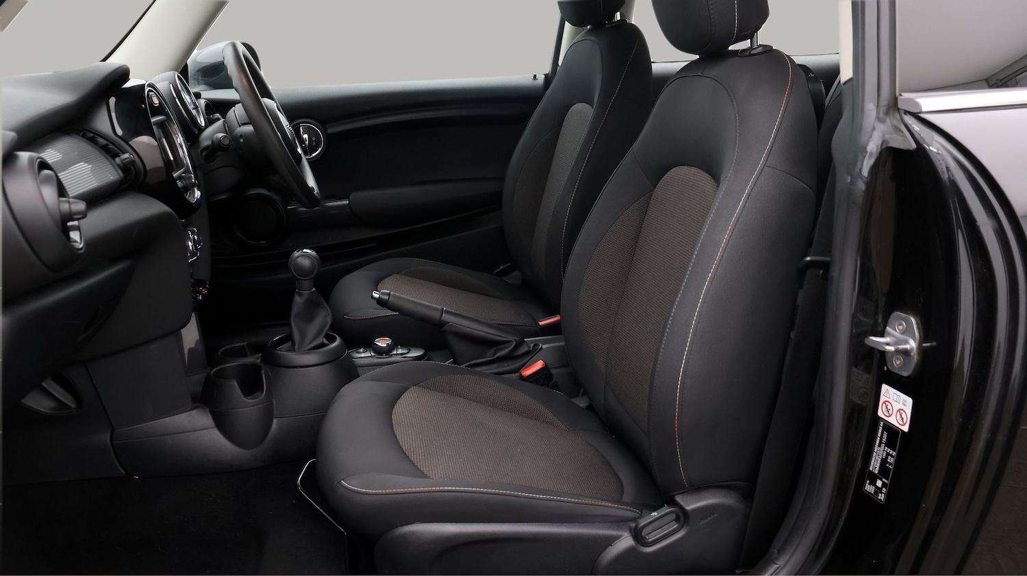 Used MINI Hatch 2019 for sale - 77616523: Photo 14