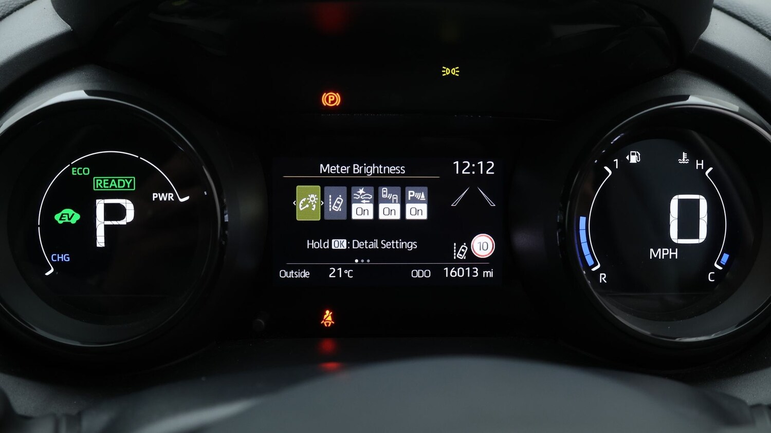 Used Toyota Yaris for sale - 77184120: Photo 10