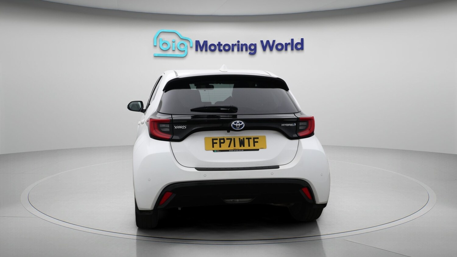 Used Toyota Yaris for sale - 77184120: Photo 6