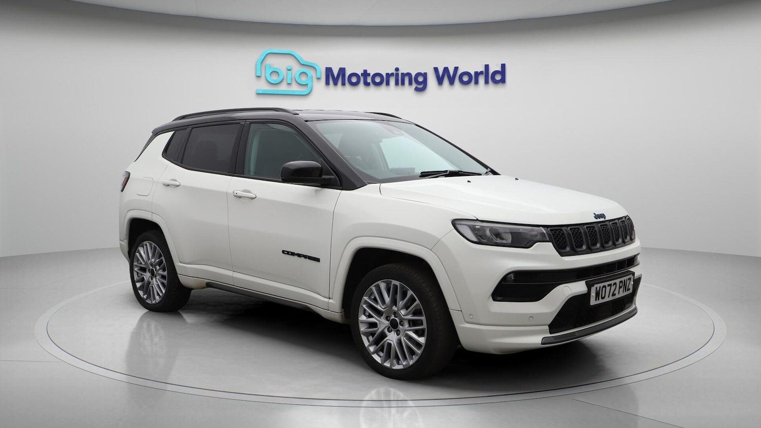 Used Jeep Compass 2023 for sale - 76432767: Photo 2