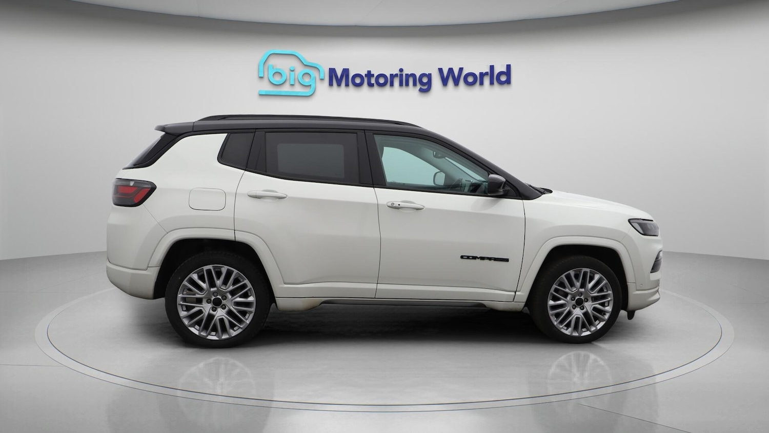 Used Jeep Compass 2023 for sale - 76432767: Photo 9