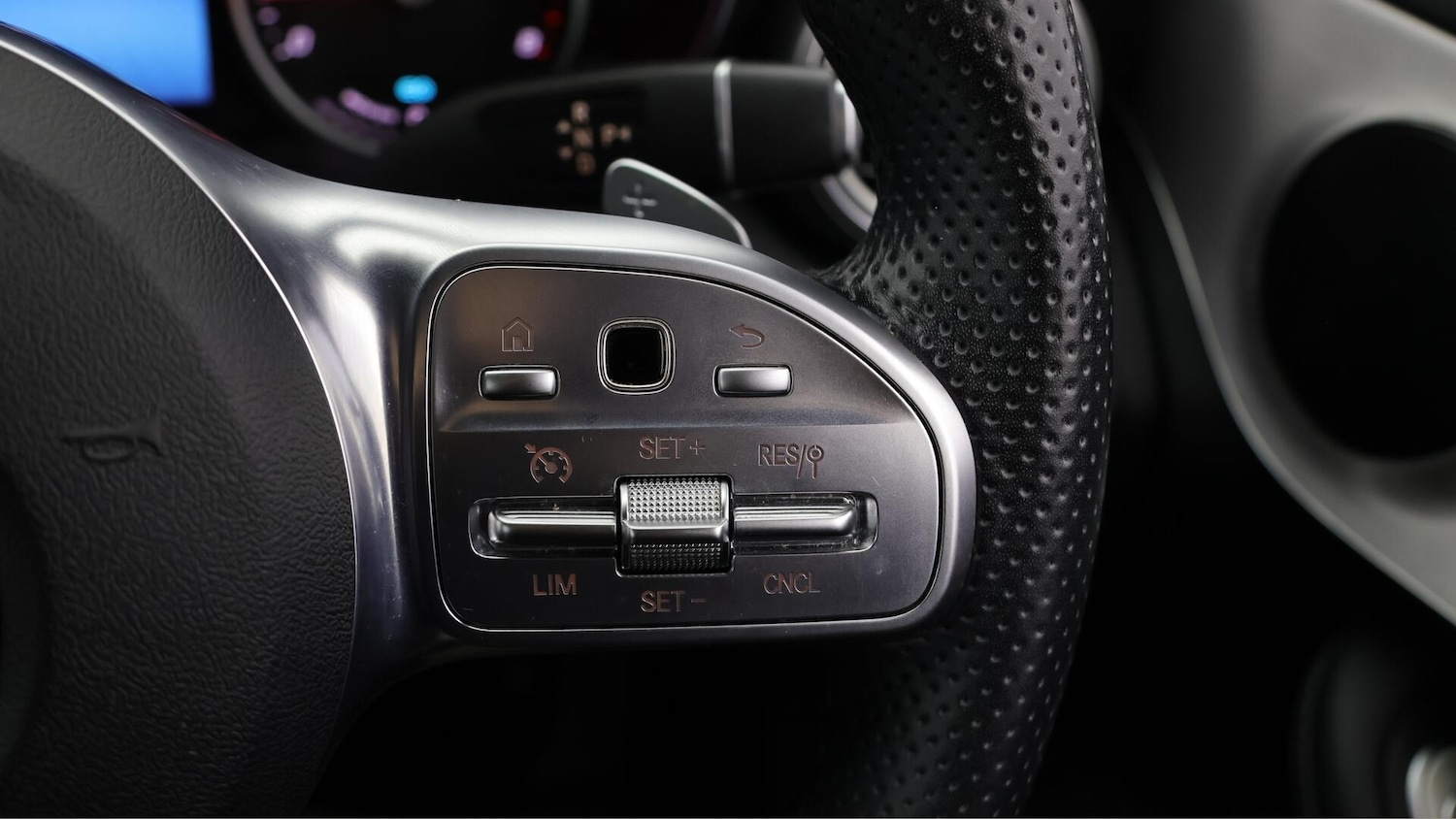 Used Mercedes-Benz C Class 2020 for sale - 76512517: Photo 24