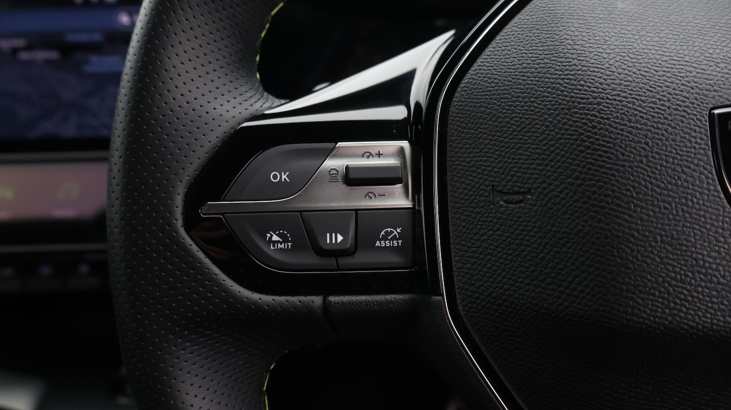 Used Peugeot 408 2024 for sale - 77802207: Photo 25