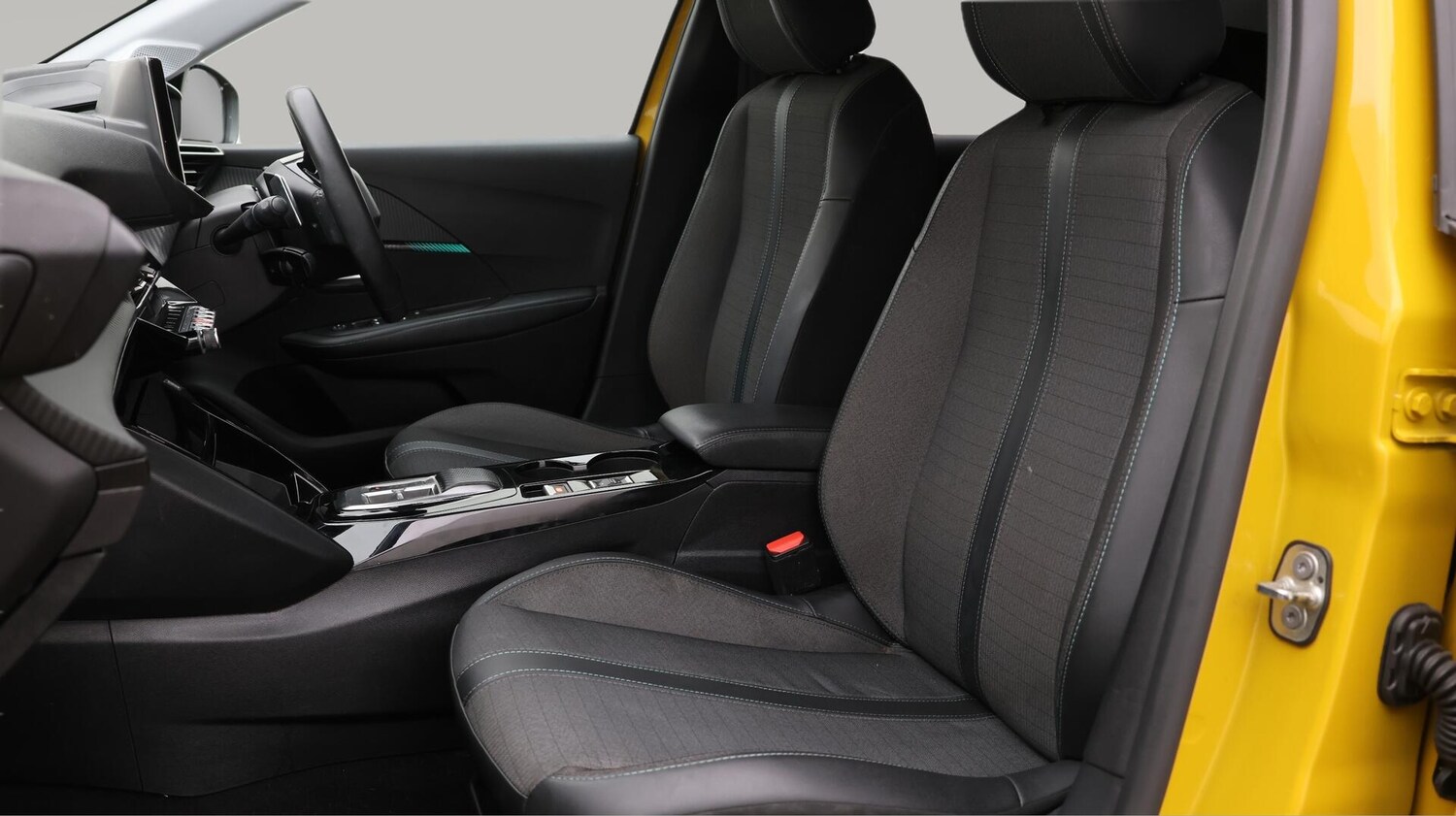 Used Peugeot 208 2023 for sale - 76735297: Photo 15