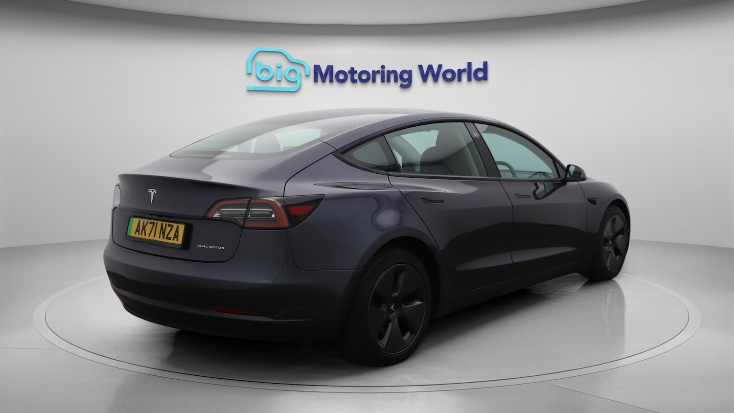 Used Tesla Model 3 2021 for sale - 76645217: Photo 8