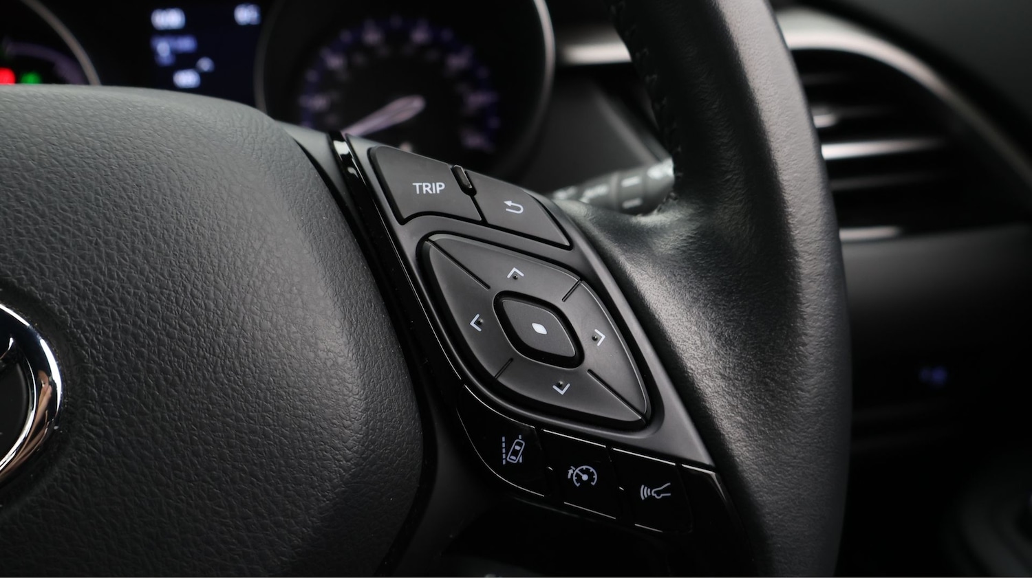 Used Toyota C-HR 2023 for sale - 77382836: Photo 26