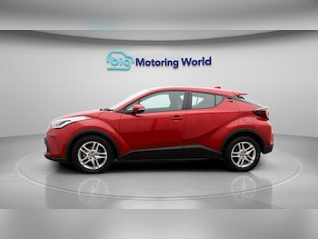 Used Toyota C-HR 2023 for sale - 77382836: Photo