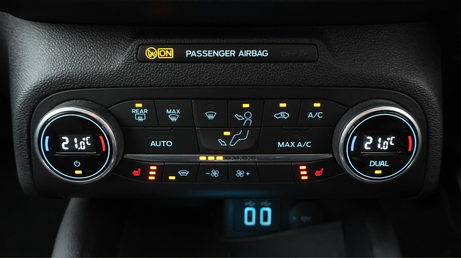 Used Ford Focus 2021 for sale - 76166808: Photo 13