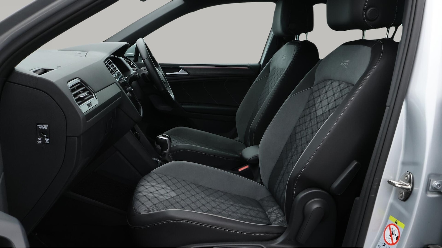 Used Volkswagen Tiguan 2022 for sale - 76001082: Photo 15