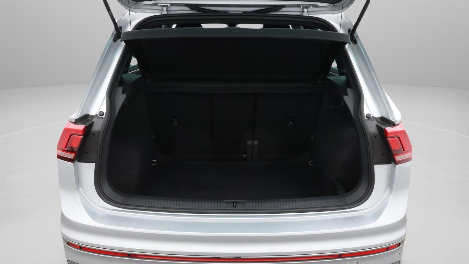 Used Volkswagen Tiguan 2022 for sale - 76001082: Photo 18