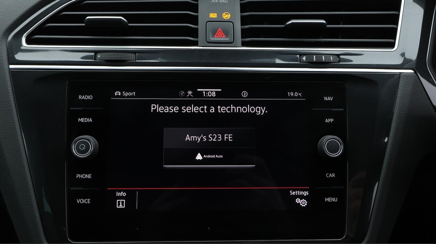 Used Volkswagen Tiguan 2022 for sale - 76001082: Photo 26