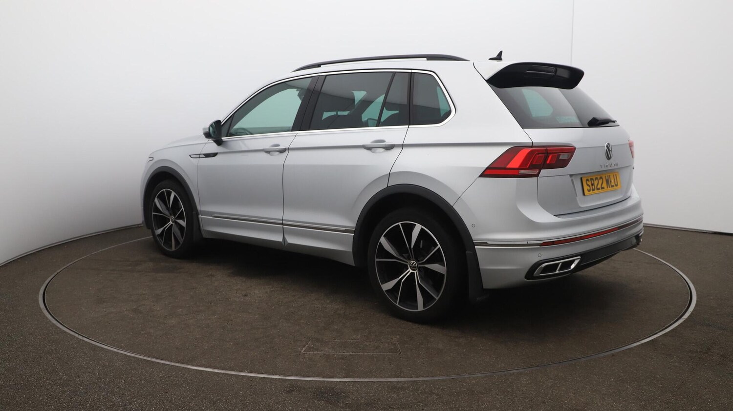 Used Volkswagen Tiguan 2022 for sale - 76001082: Photo 65