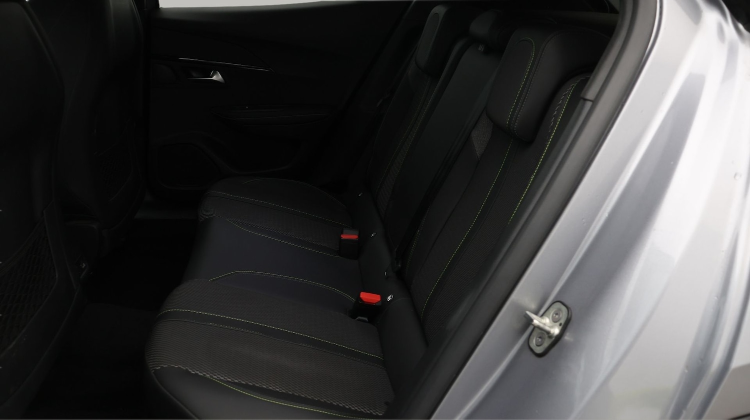 Used Peugeot 2008 2023 for sale - 77276831: Photo 16