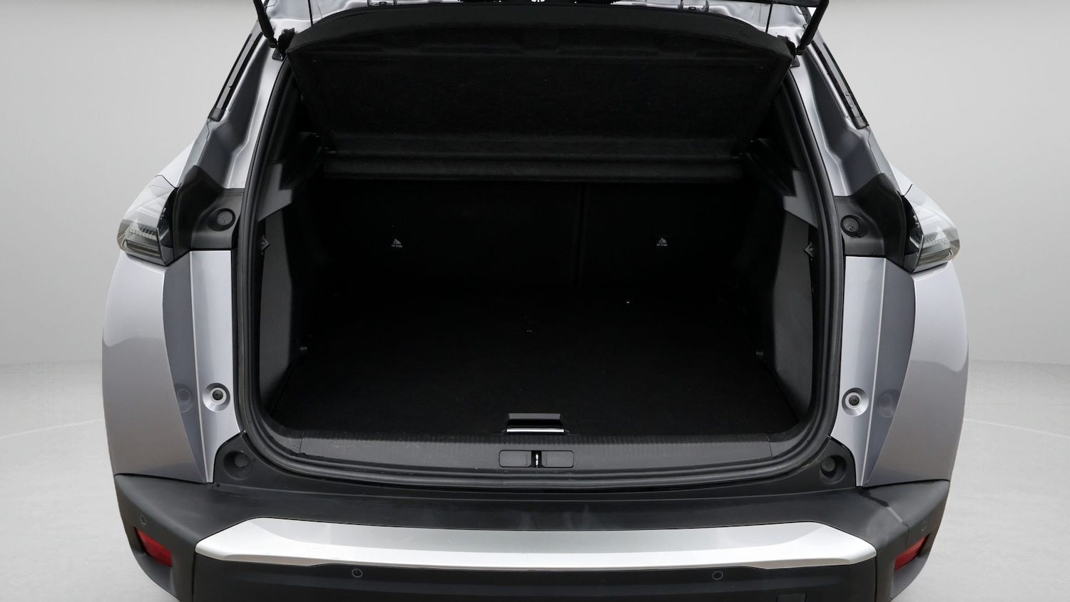 Used Peugeot 2008 2023 for sale - 77276831: Photo 17