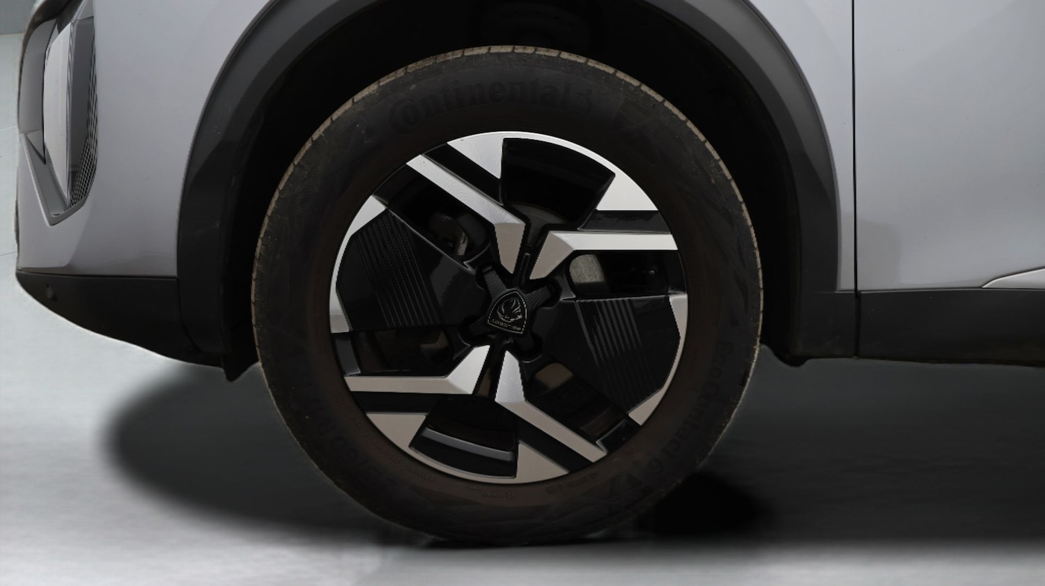 Used Peugeot 2008 2023 for sale - 77276831: Photo 18