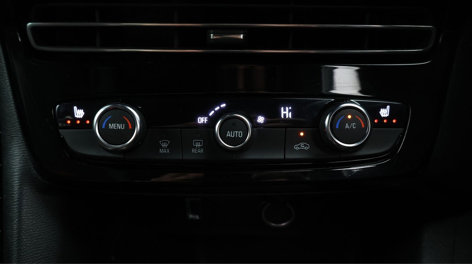 Used Vauxhall Mokka 2023 for sale - 77662659: Photo 12