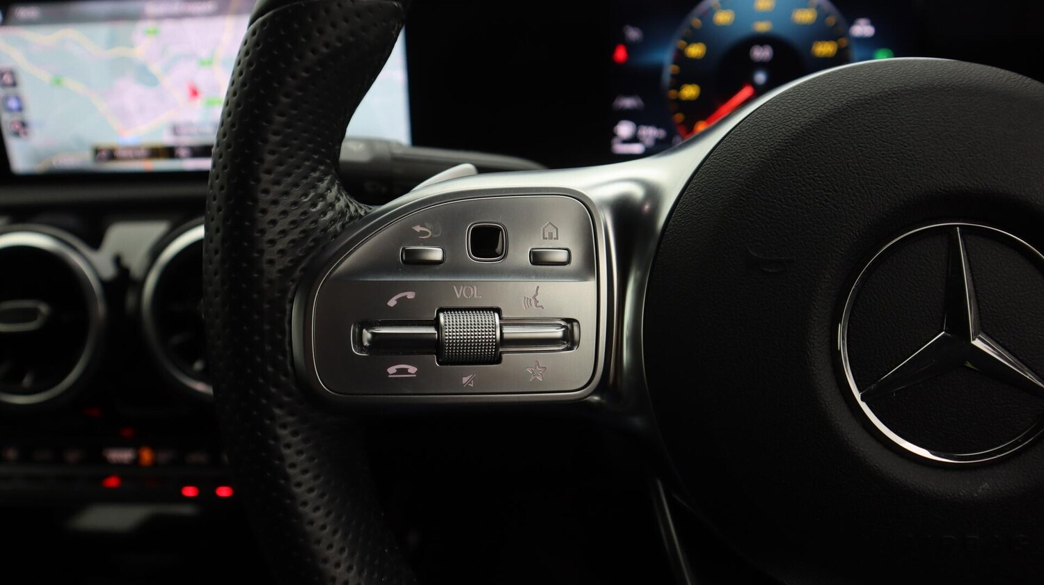 Used Mercedes-Benz CLA 2020 for sale - 76456902: Photo 24