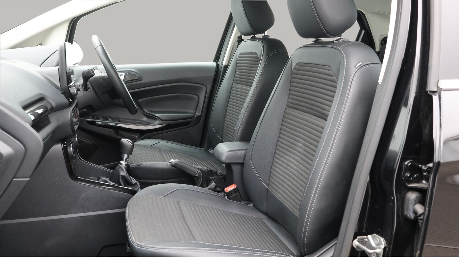 Used Ford Ecosport 2022 for sale - 76645532: Photo 15