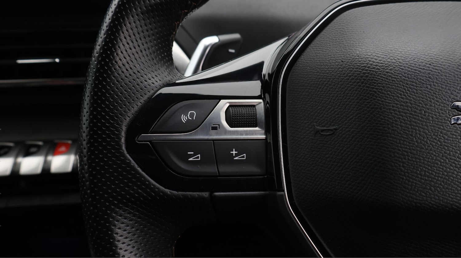 Used Peugeot 5008 2022 for sale - 77807355: Photo 27