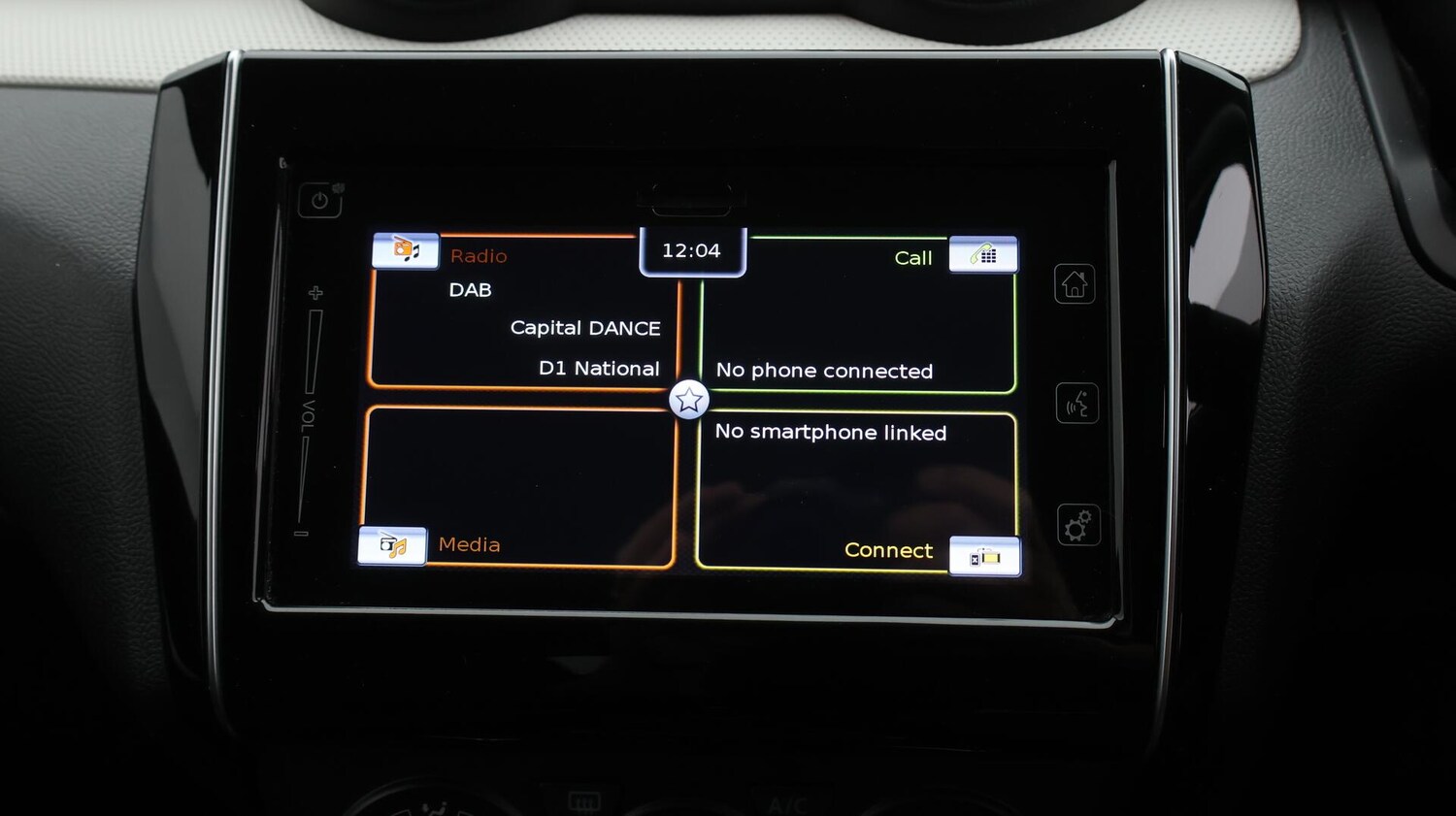 Used Suzuki Swift 2023 for sale - 75904927: Photo 15