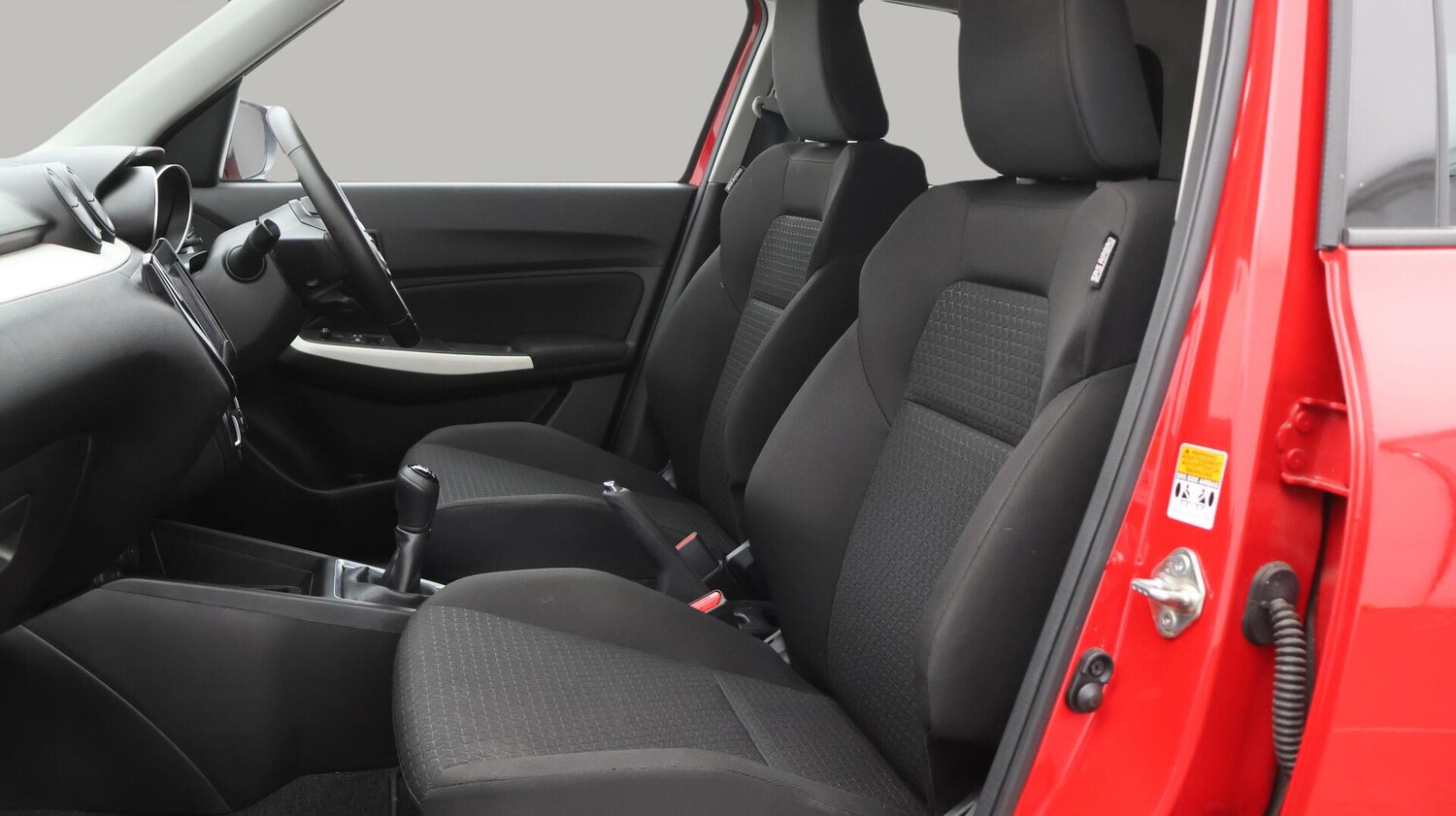 Used Suzuki Swift 2023 for sale - 75904927: Photo 21