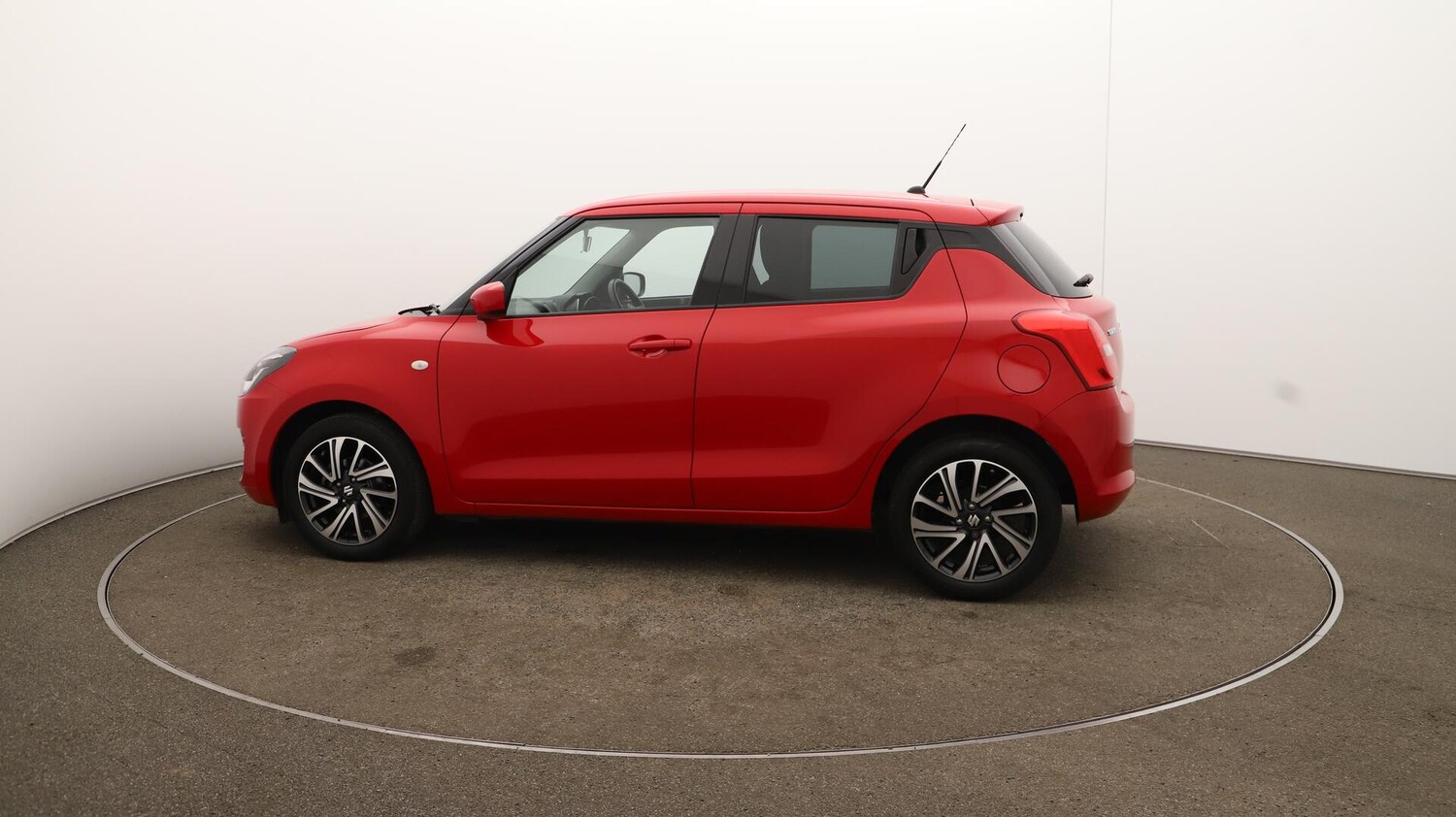 Used Suzuki Swift 2023 for sale - 75904927: Photo 57