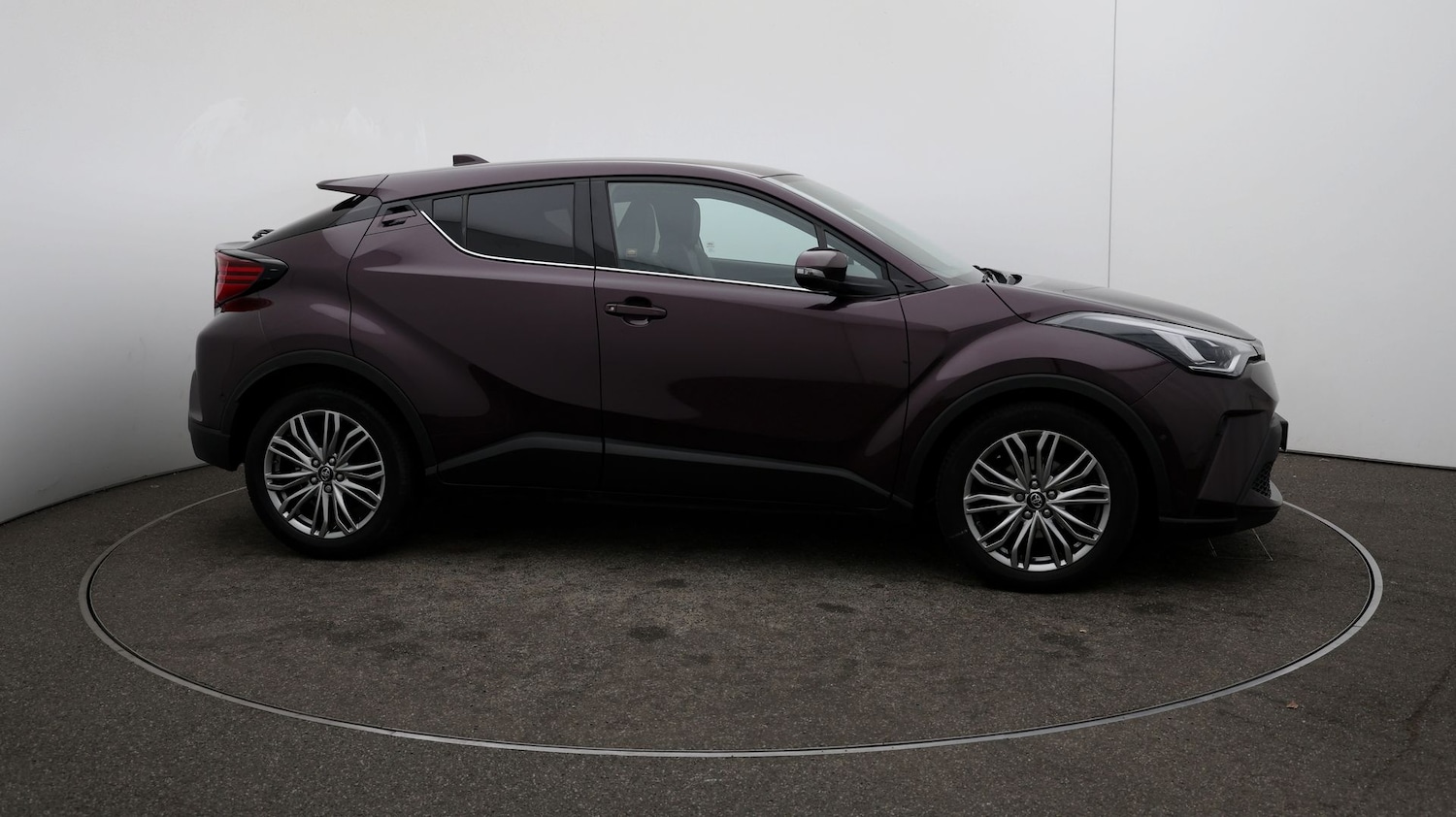 Used Toyota C-HR 2022 for sale - 76808952: Photo 40
