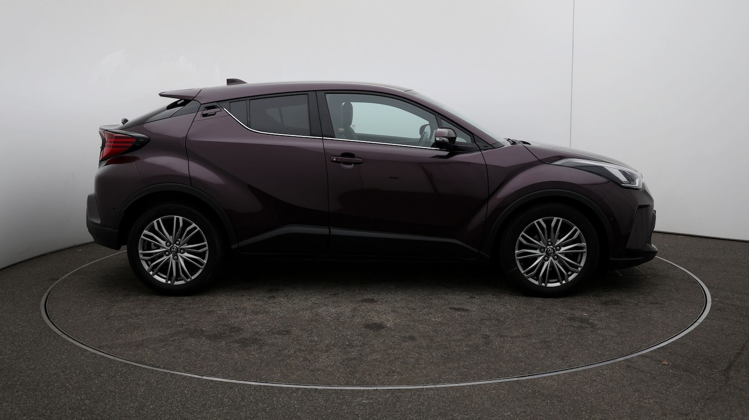 Used Toyota C-HR 2022 for sale - 76808952: Photo 41