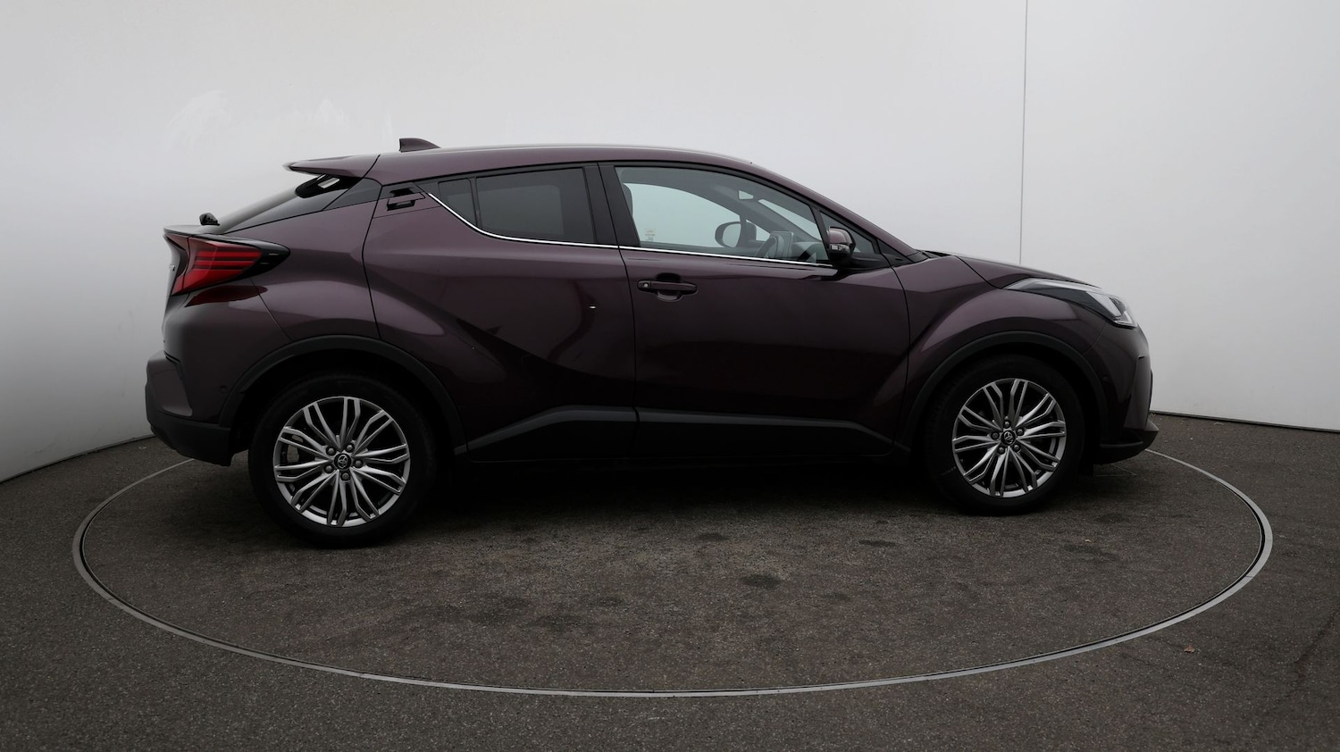 Used Toyota C-HR 2022 for sale - 76808952: Photo 42