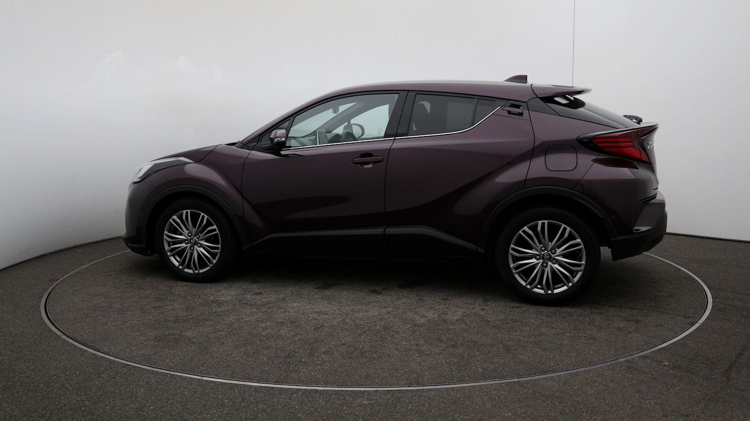 Used Toyota C-HR 2022 for sale - 76808952: Photo 50
