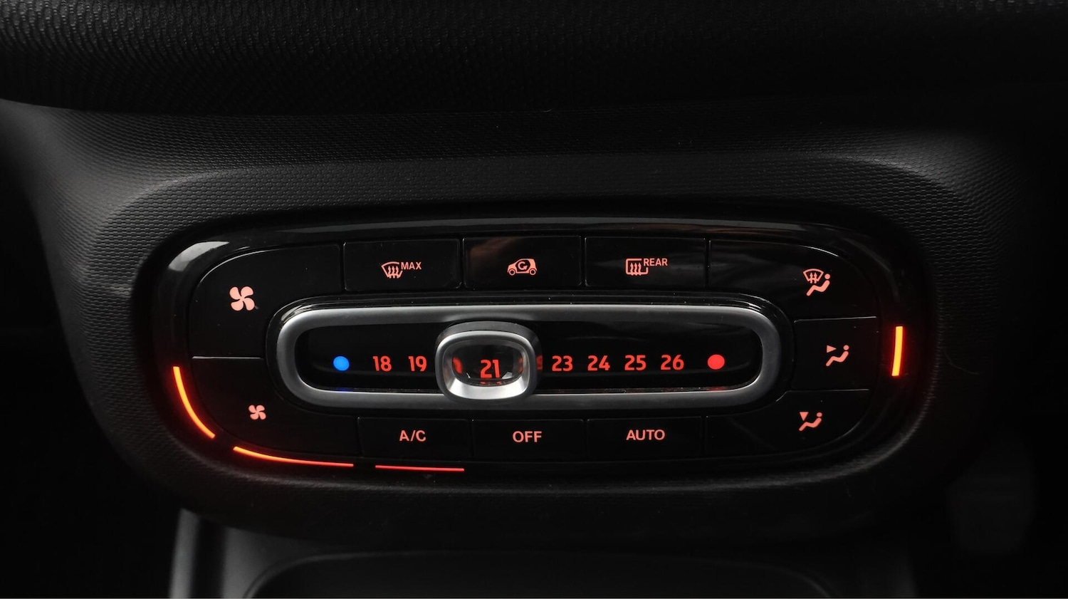 Used smart forfour 2018 for sale - 76440966: Photo 13