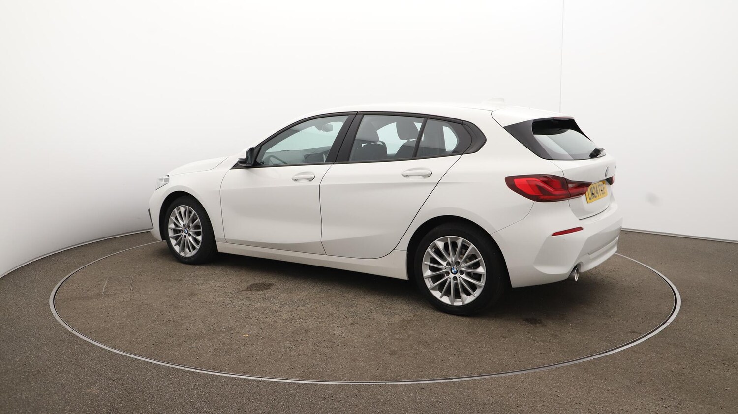 Used BMW 1 Series 2024 for sale - 76537802: Photo 12