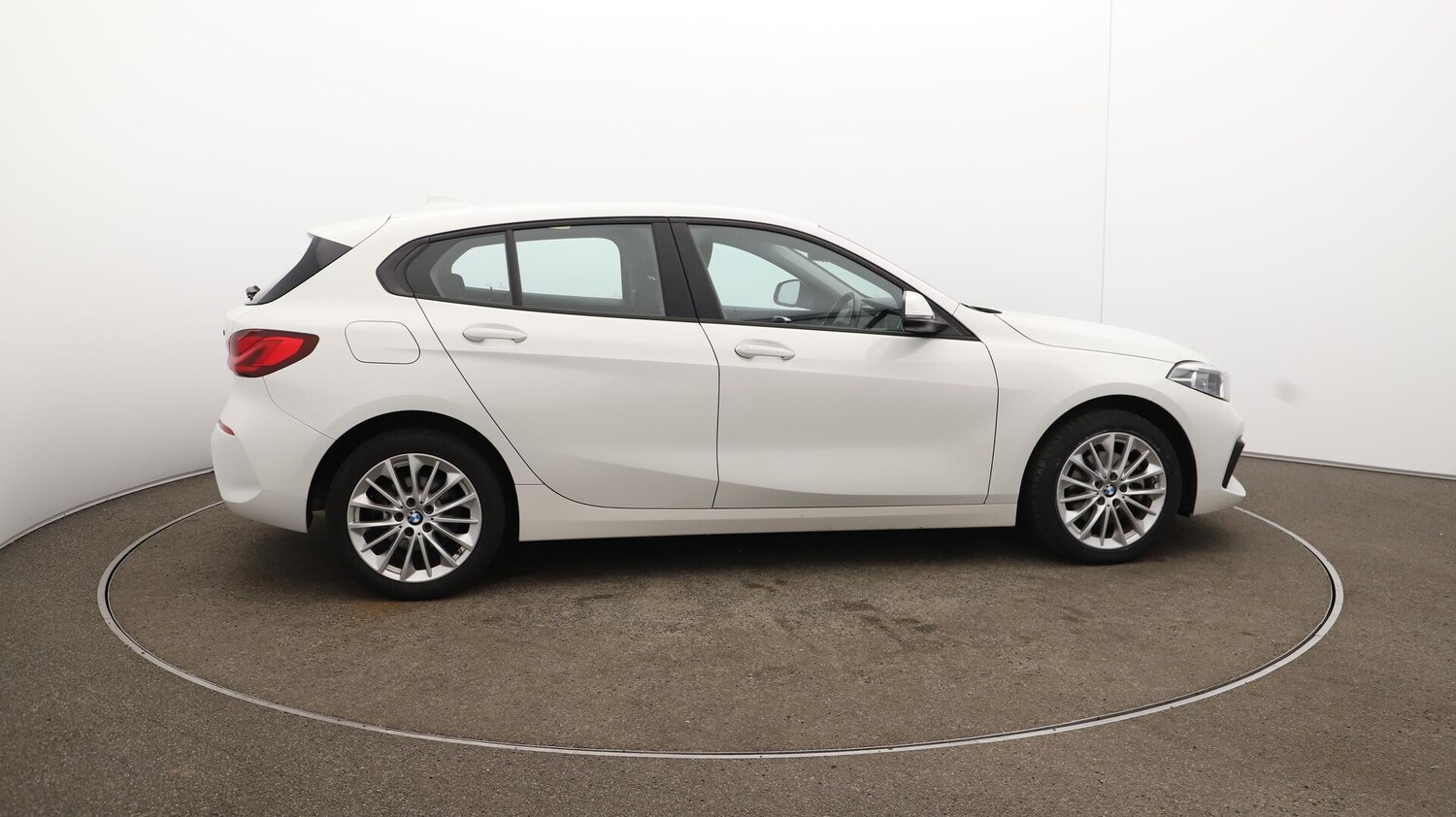 Used BMW 1 Series 2024 for sale - 76537802: Photo 40