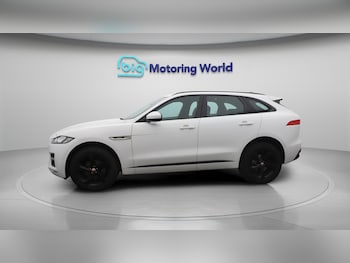 Used Jaguar F-Pace 2020 for sale - 75577043: Photo
