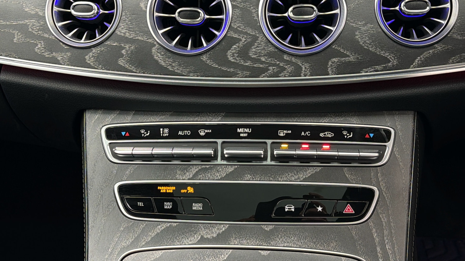 Used Mercedes-Benz E Class 2021 for sale - 78181916: Photo 11