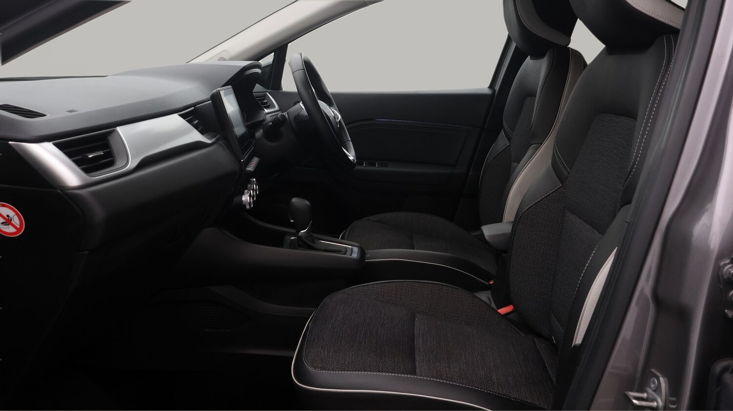 Used Renault Captur for sale - 77728927: Photo 14