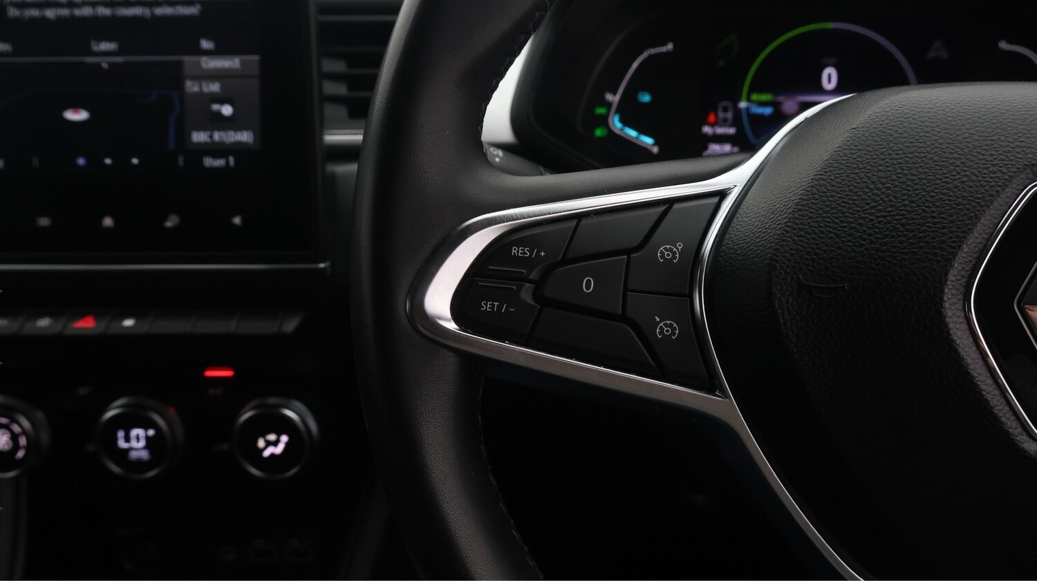 Used Renault Captur for sale - 77728927: Photo 22