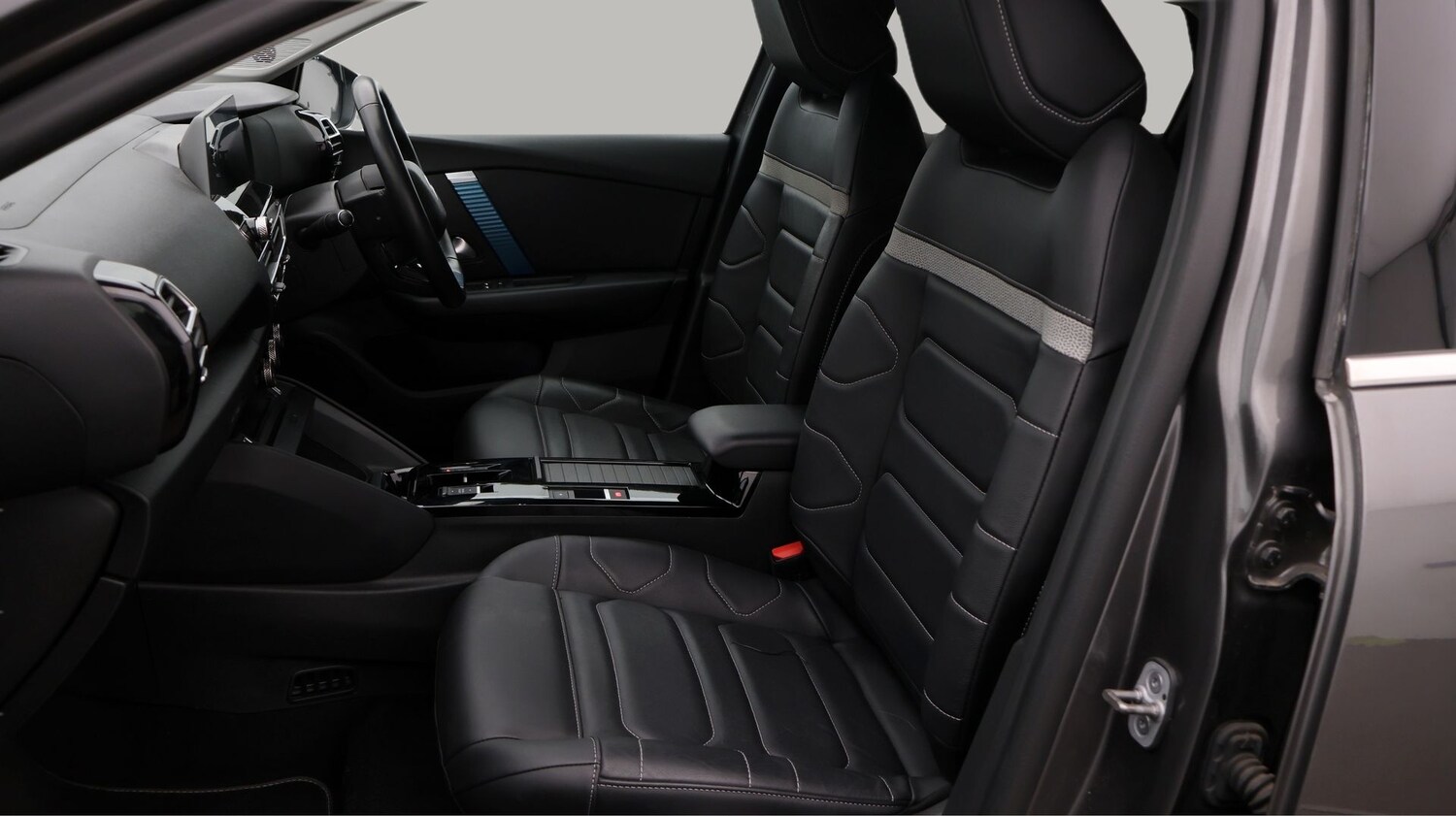 Used Citroen e-C4 2022 for sale - 77350244: Photo 14