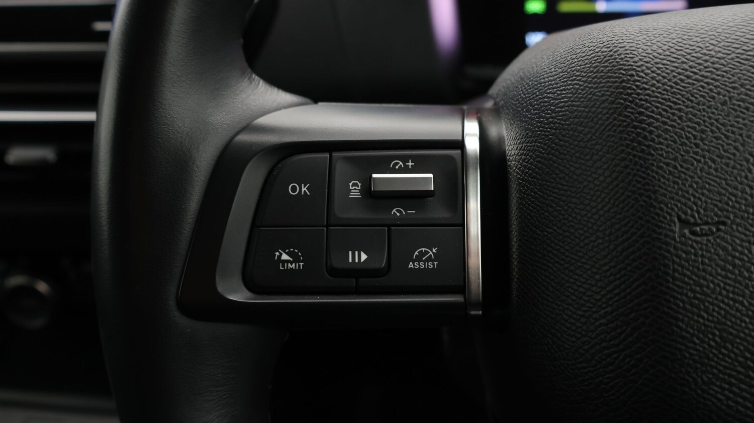 Used Citroen e-C4 2022 for sale - 77350244: Photo 24