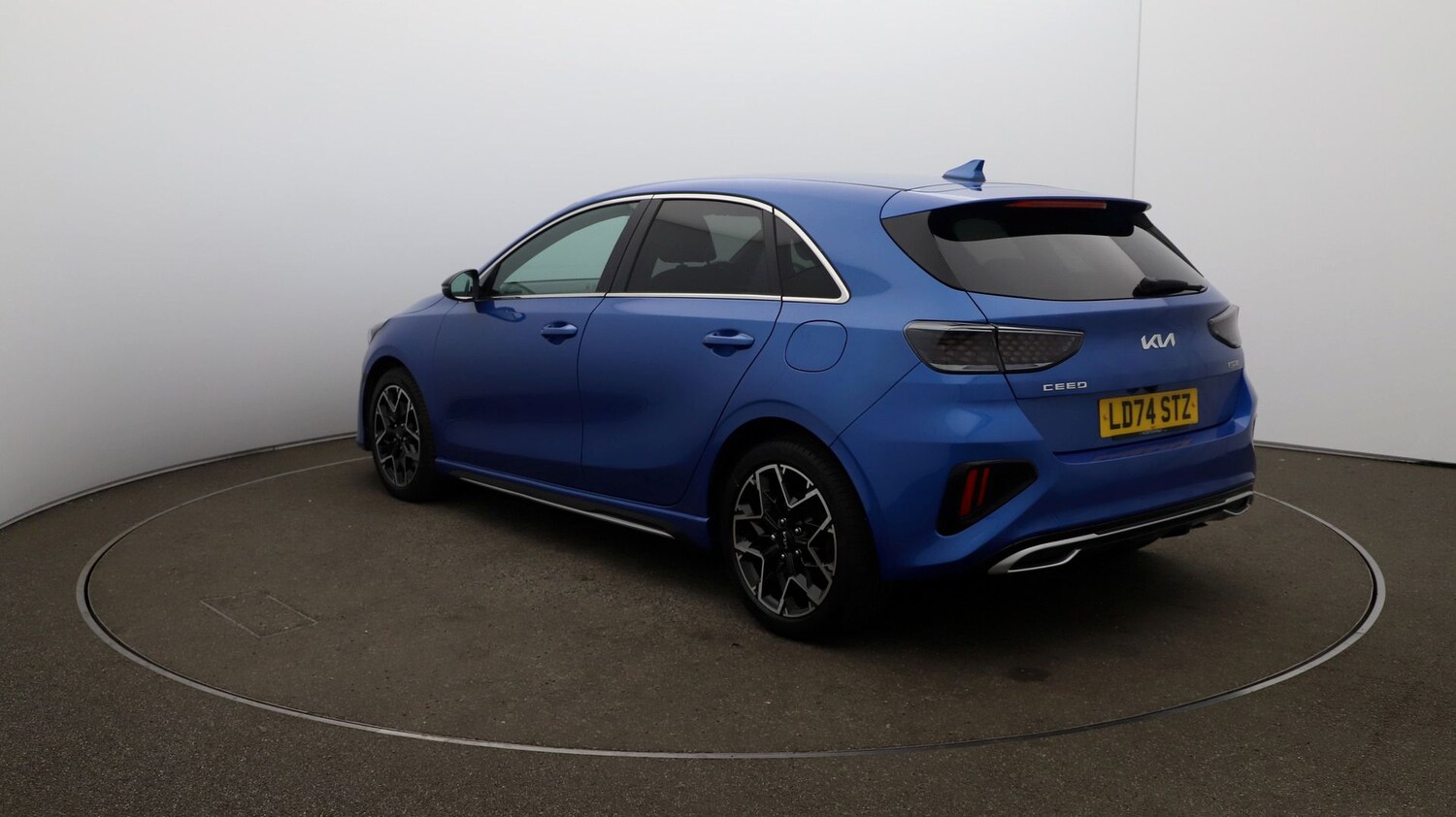 Used Kia Ceed for sale - 76808728: Photo 55