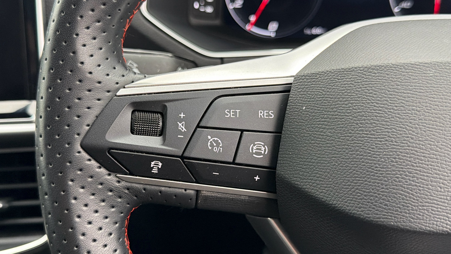 Used SEAT Tarraco 2023 for sale - 78176312: Photo 23