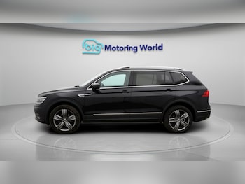 Used Volkswagen Tiguan Allspace 2020 for sale - 77736089: Photo