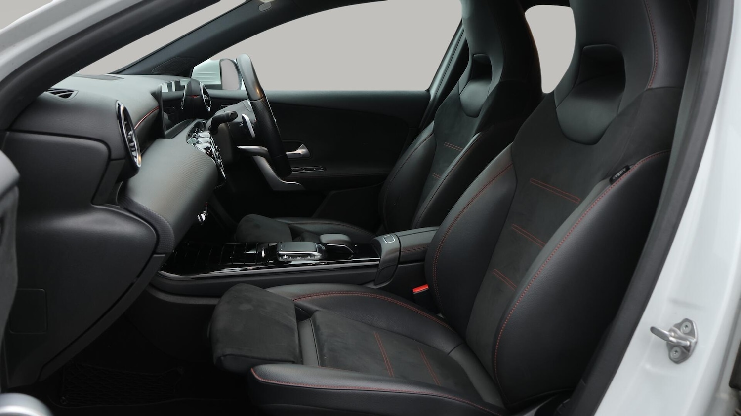 Used Mercedes-Benz A-Class 2020 for sale - 76484584: Photo 15