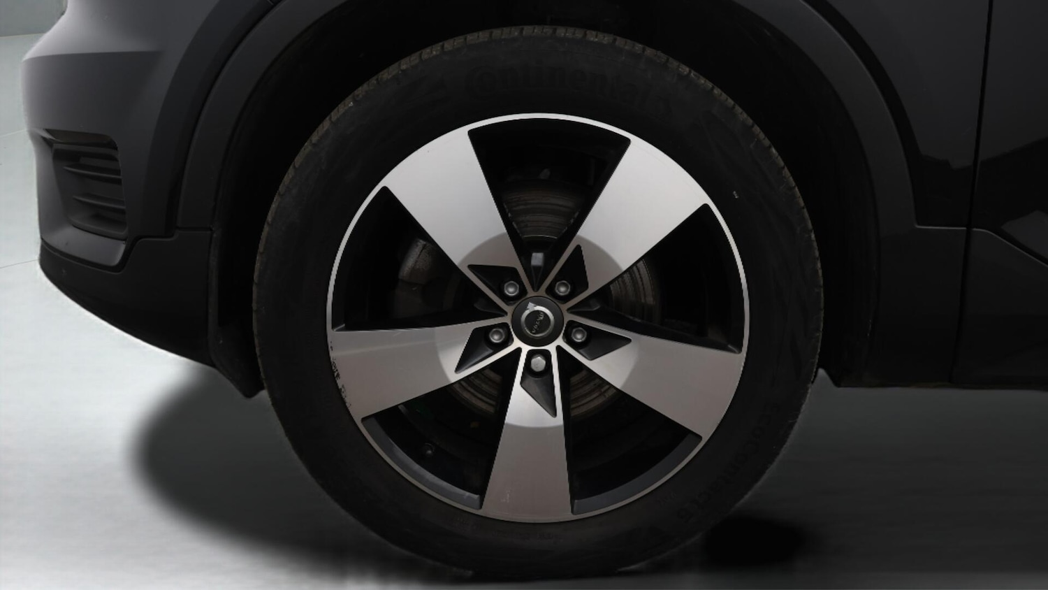 Used Volvo XC40 2021 for sale - 76688883: Photo 19