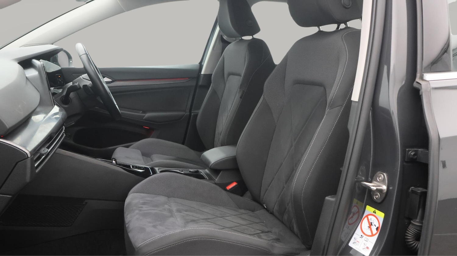 Used Volkswagen Golf 2022 for sale - 76499905: Photo 15