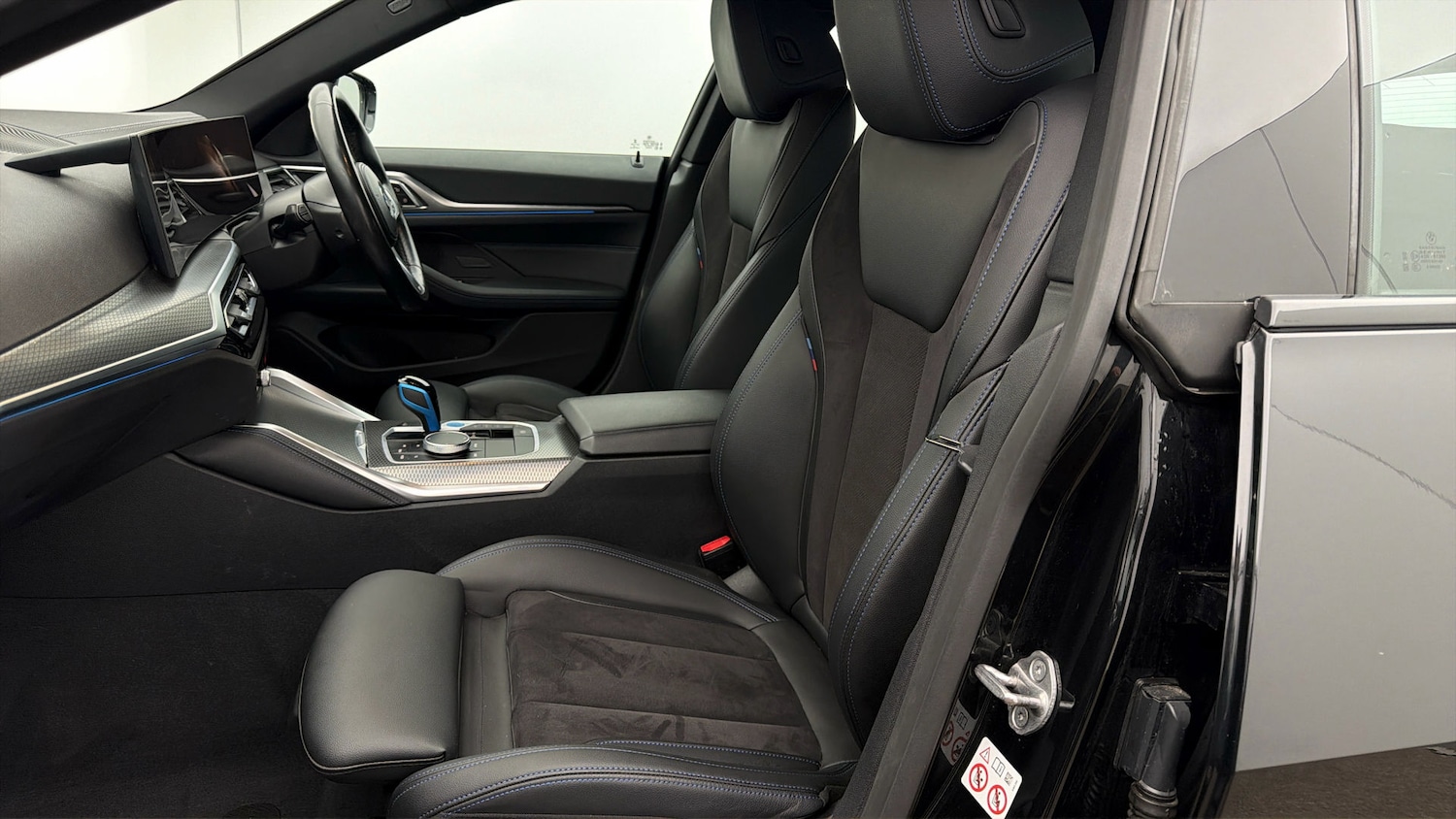 Used BMW i4 2022 for sale - 78121432: Photo 13