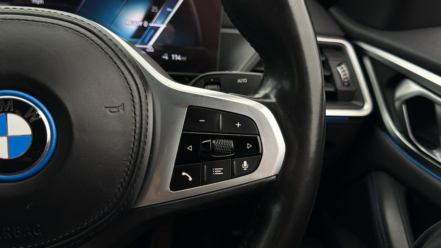 Used BMW i4 2022 for sale - 78121432: Photo 23