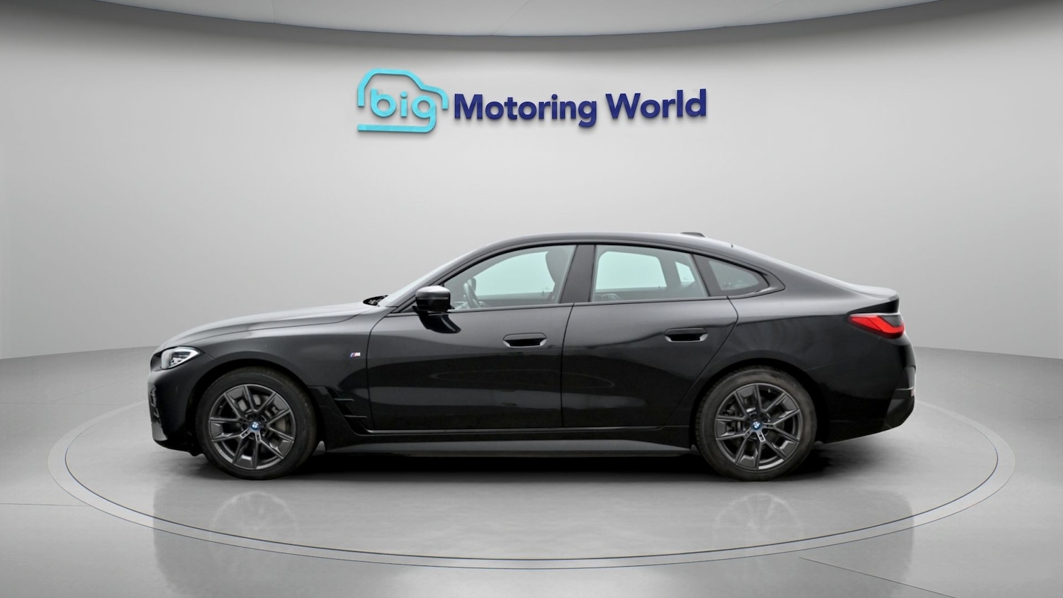 Used BMW i4 2022 for sale - 78121432: Photo 4