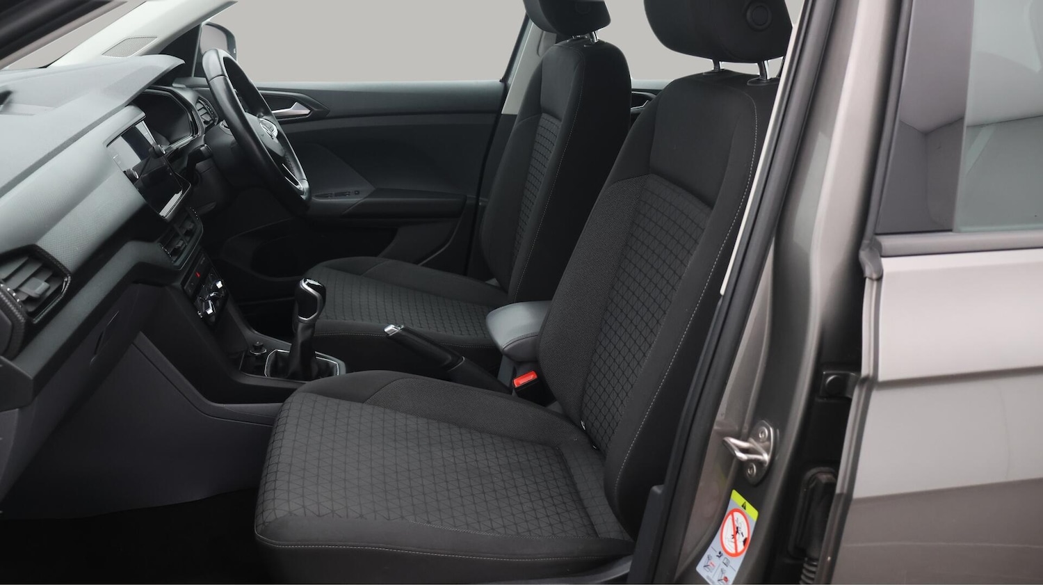 Used Volkswagen T-Cross 2020 for sale - 76608576: Photo 15